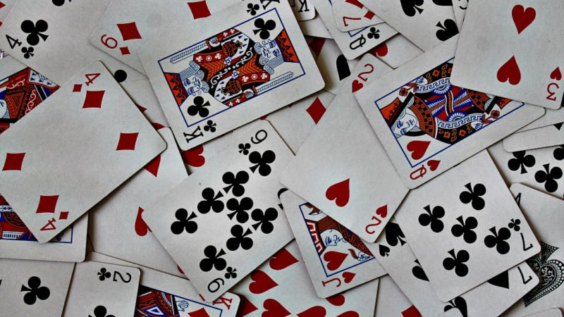 Why Baccarat Rules Are the Simplest in Casino Gaming